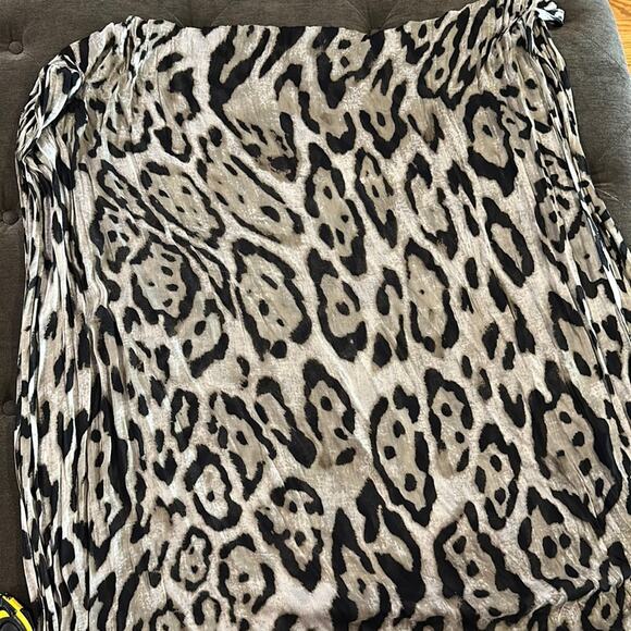 Roffe leopard scarf - Picture 1 of 4